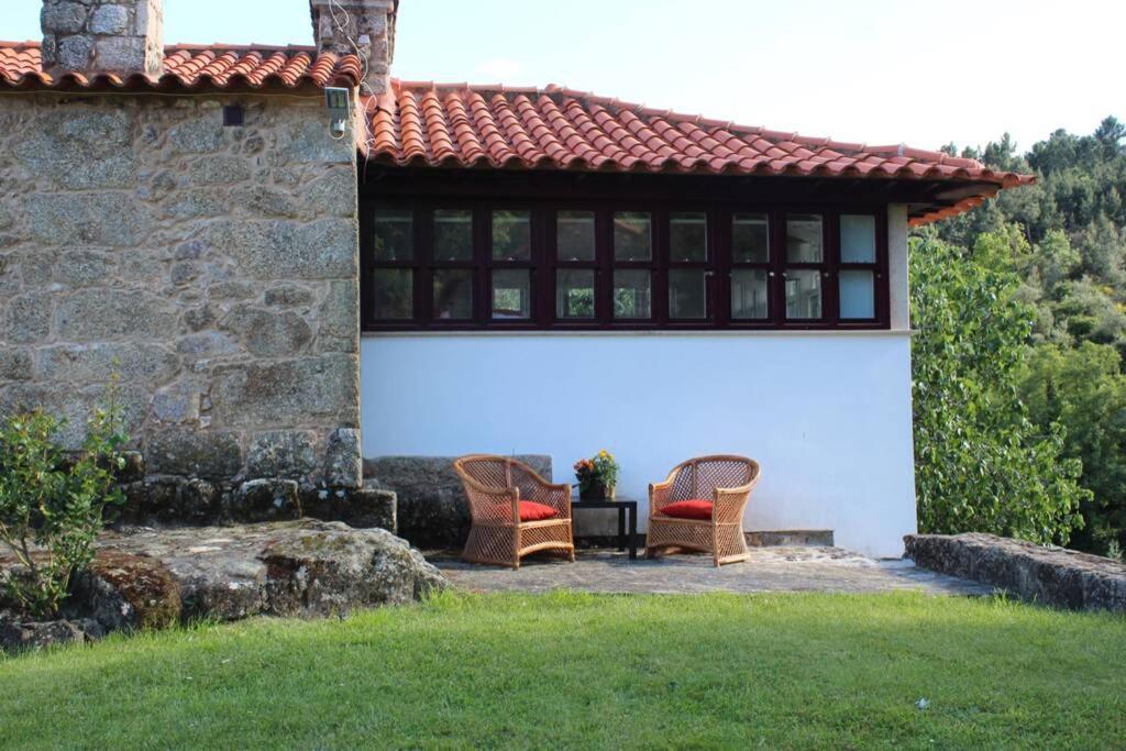 Willa Casa Das Saras Goncalo  Zewnętrze zdjęcie